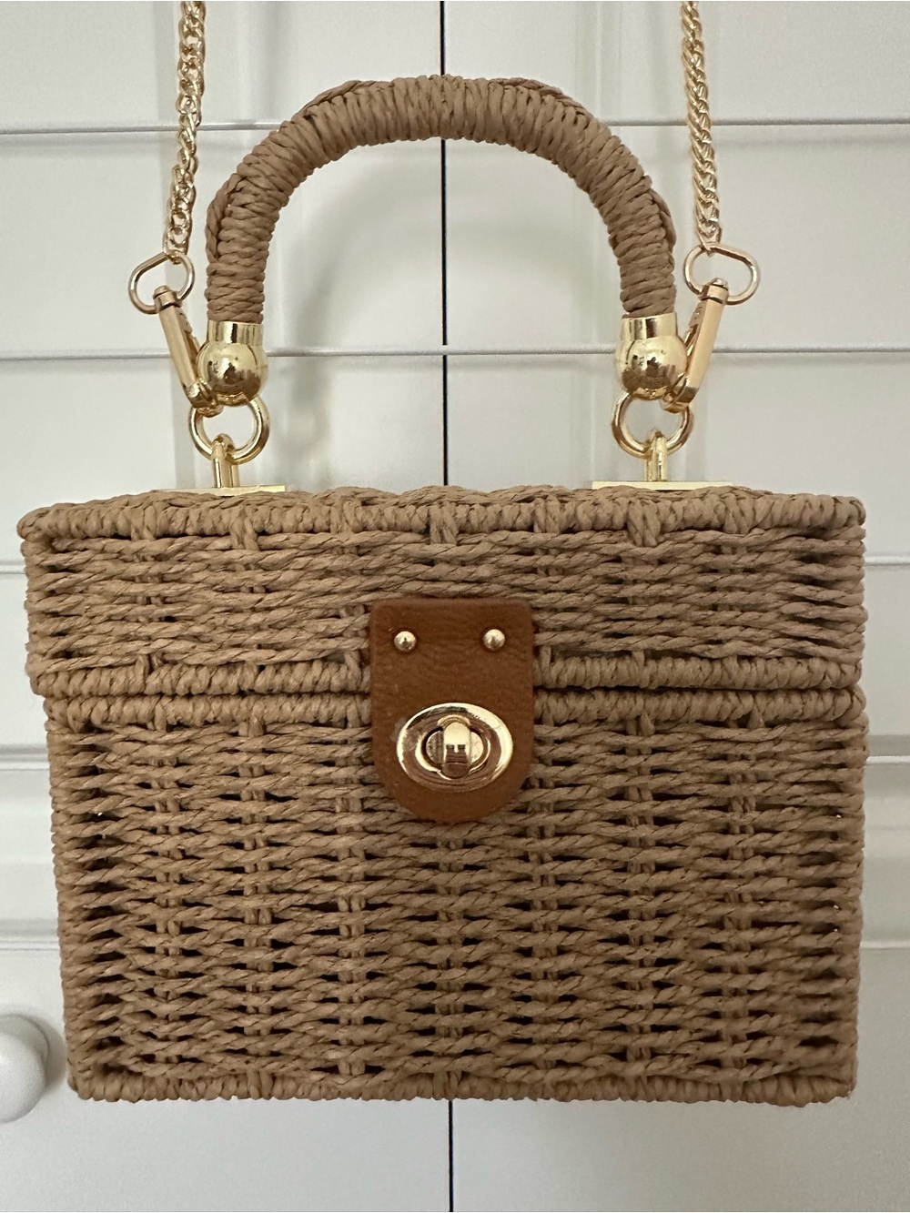 Shiraleah Tan Woven Straw Mini Top-Handle Crossbody with Gold Hardware